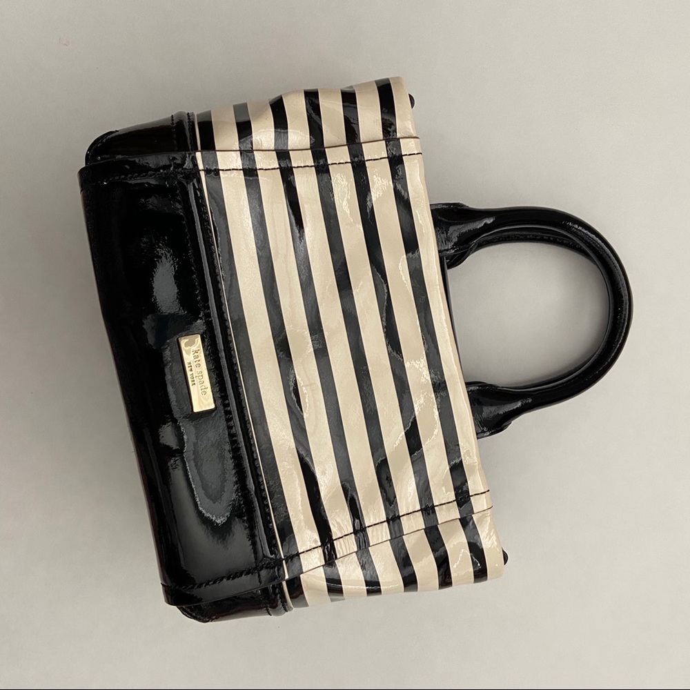 KATE SPADE Gigi in Chelsea Park Patent purse - Picture 2 of 12
